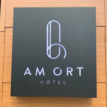 Am Ort Hotel Йосу Экстерьер фото